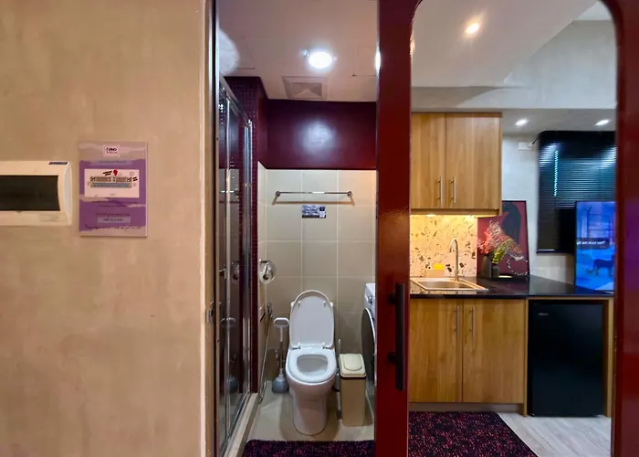 Modern End Unit In Edsa Mandaluyong