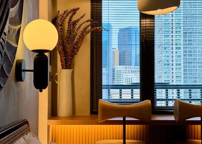 Modern End Unit In Edsa Mandaluyong Apartahotel Manila